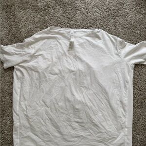 lululemon athletica White Short Sleeve Women's Tee